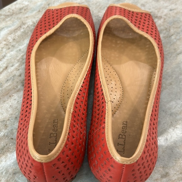 L. L. Bean Leather Peep Toe Flats Size 8.5M red and tan - Picture 8 of 10